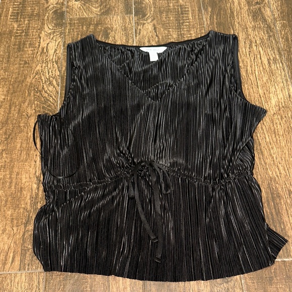 Nine West Tops - Nine West Black Pleated Sleeveless Blouse